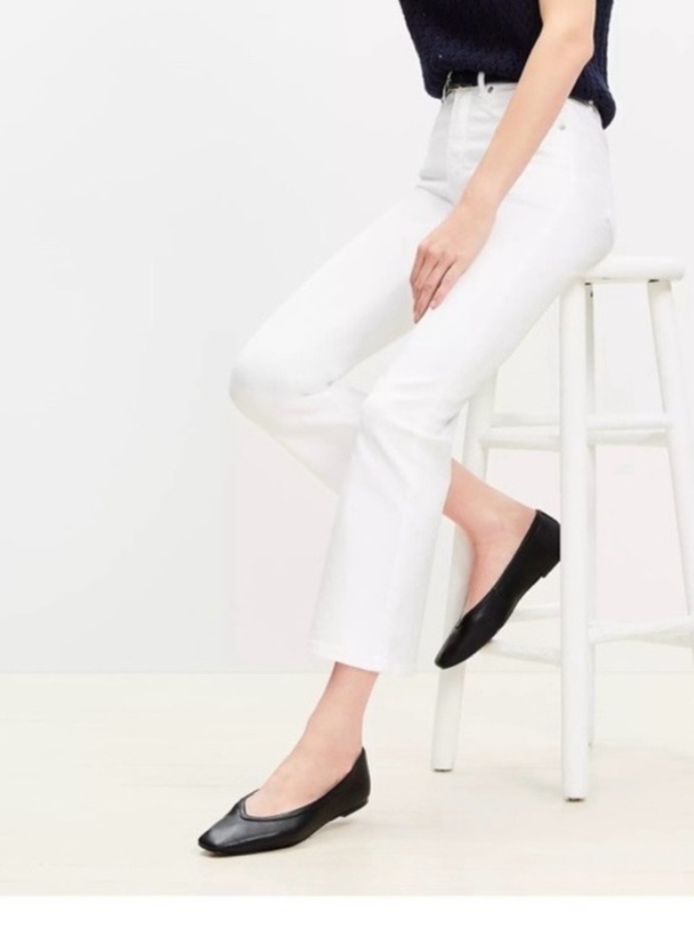 LOFT White Kick Crop Jeans 27/4